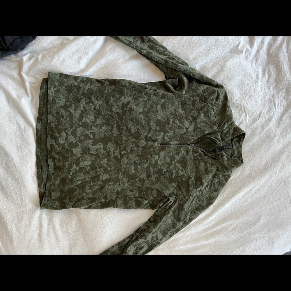 Lululemon engineered warmth quarter zip